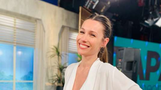 Pampita respondió sin filtro a su eterna enemiga por acuerdo millonario con Vicuña