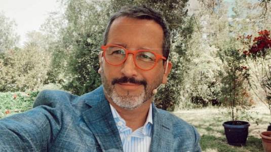 "Igual a su papi": Eduardo Fuentes comparte tiernas fotos de su hija Alma