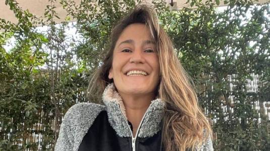 Belen Mora saca aplausos con look rockero