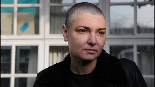 Sinéad O'Connor es internada por tendencias suicidas tras muerte de su hijo
