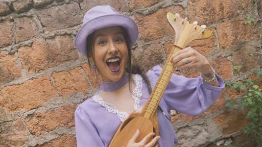 Denise Rosenthal adelanta nuevo material musical