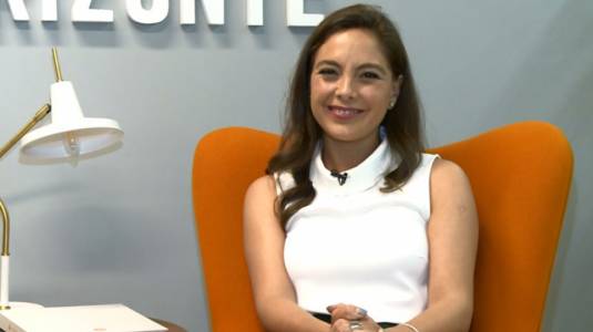 Ángeles Araya en exclusiva: "El cariño de la gente me impresiona"