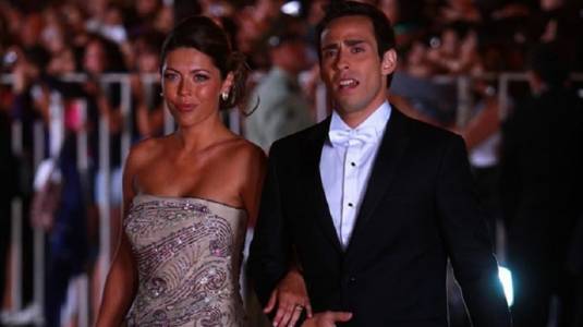 Jorge Valdivia muestra su cuerpazo tras mensajes de esposa