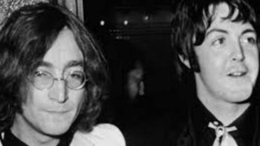 Foto de los hijos de John Lennon y Paul McCartney se vuelve viral 