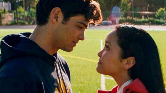 Liberan primera imagen de “A todos los chicos de los que me enamoré 2”