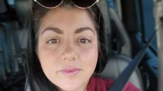 Fernanda Fuentes se toma en serio la moda de los estampados