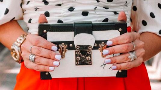 Carteras emblemáticas y su historia: Conoce la opción “low cost” para estar a la moda