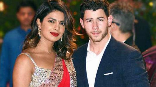 Nick Jonas y Priyanka Chopra se habrían comprometido