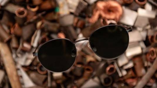 Karün: La exitosa empresa chilena que hace anteojos con redes de pesca