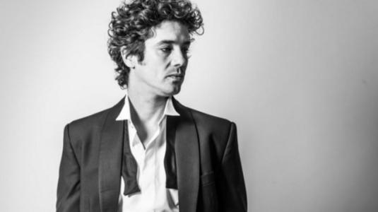 Matías Oviedo interpretará a Gustavo Cerati en obra de teatro