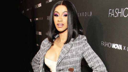 ¡Puro lujo! Cardi B y su hija visten iguales