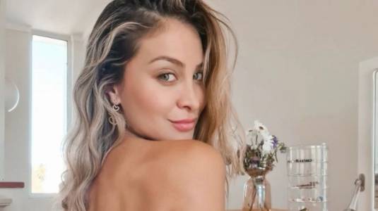 Sabrina Sosa se defiende ante comentario de su expareja Claudio Valdivia