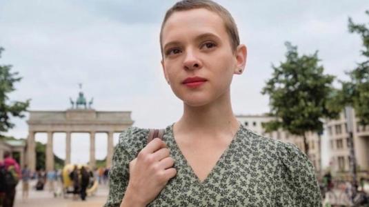 “Poco Ortodoxa”, la serie de Netflix que tiene a todos hipnotizados esta cuarentena