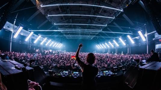Time Warp: El festival de música electrónica que llega por primera vez a Chile