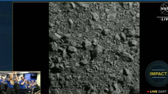 Dart choca asteroide