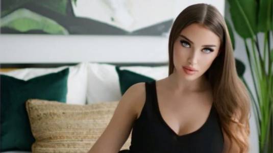 "Dijo que era el camino correcto": Mujer asegura que un ángel la impulsó a sumarse a OnlyFans