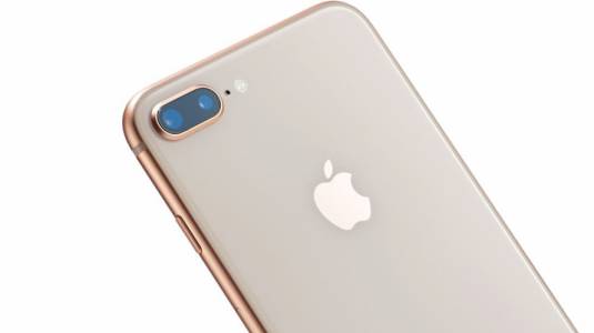 5G llegó a Chile: ¿Por qué funciona en Android, pero no en iPhone?