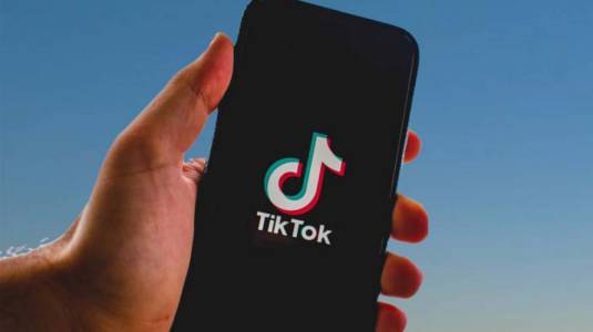 Lo logró: TikTok supera a YouTube como la app más vista