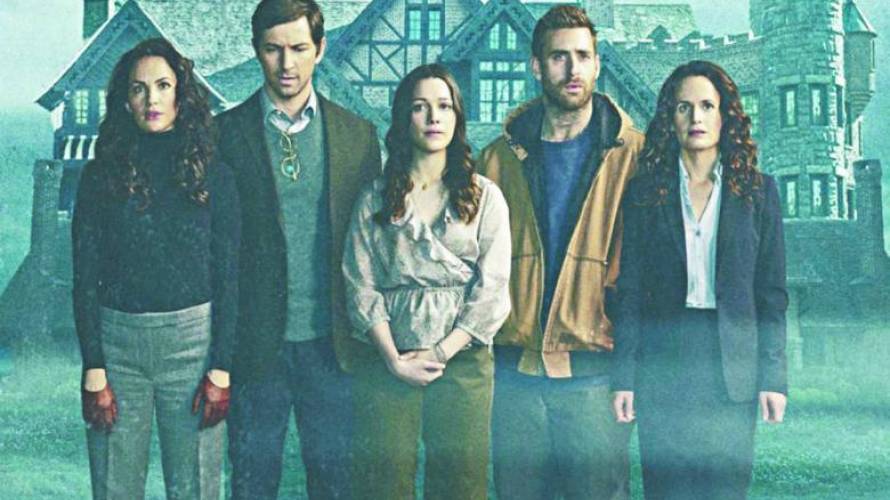 La Maldicion De Hill House Reparto