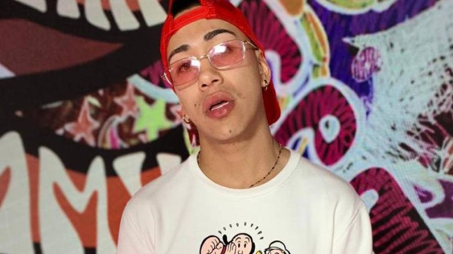 tommy boysen logra disco de oro con su xito hookah tommy boysen logra disco de oro con su xito hookah