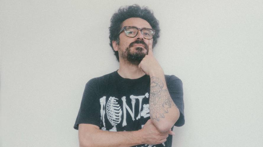 Pablo Ilabaca estrena "Canciones para conversar con la muerte"