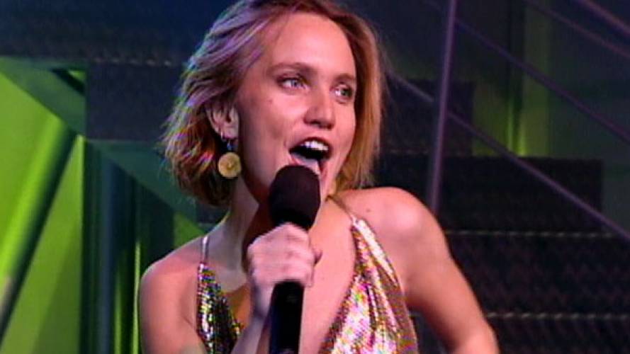 ¡Fernanda Hansen inició su carrera en TV como cantante!