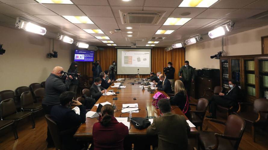En Vivo Sigue La Votacion Del Cuarto Retiro Del 10 En La Comision De Constitucion