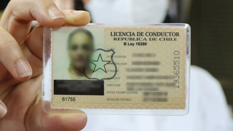 SENCE Ofrece Cursos De Conducción Gratuitos: Revisa Cómo Puedes Postular