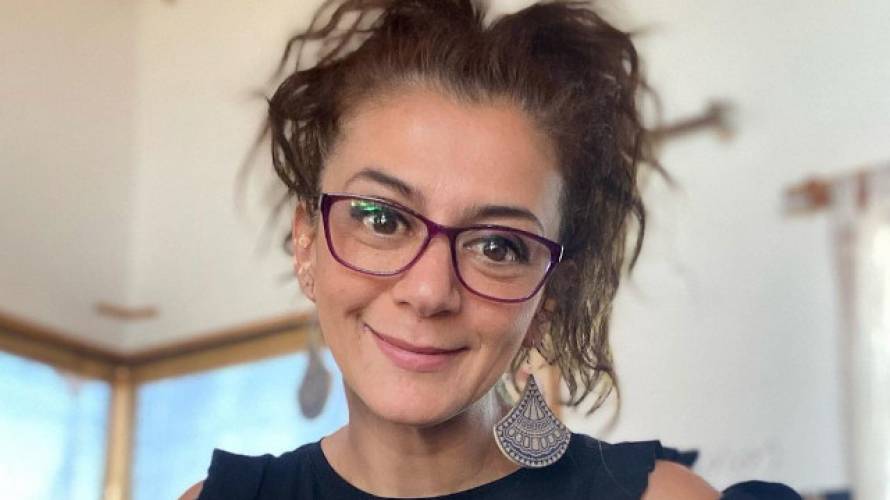 Paola Troncoso Responde A Seguidor Que Se Refirio A Sus Ojos